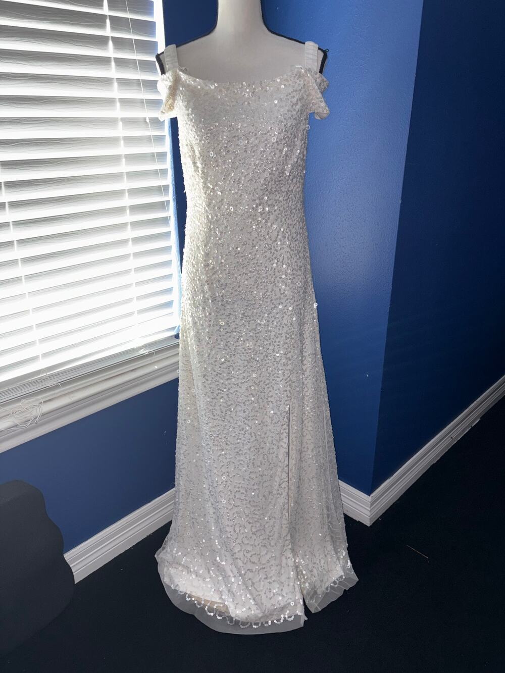 DB Studio Long White Sequin Off‑the‑Shoulder Gown – Size 10 – EUC